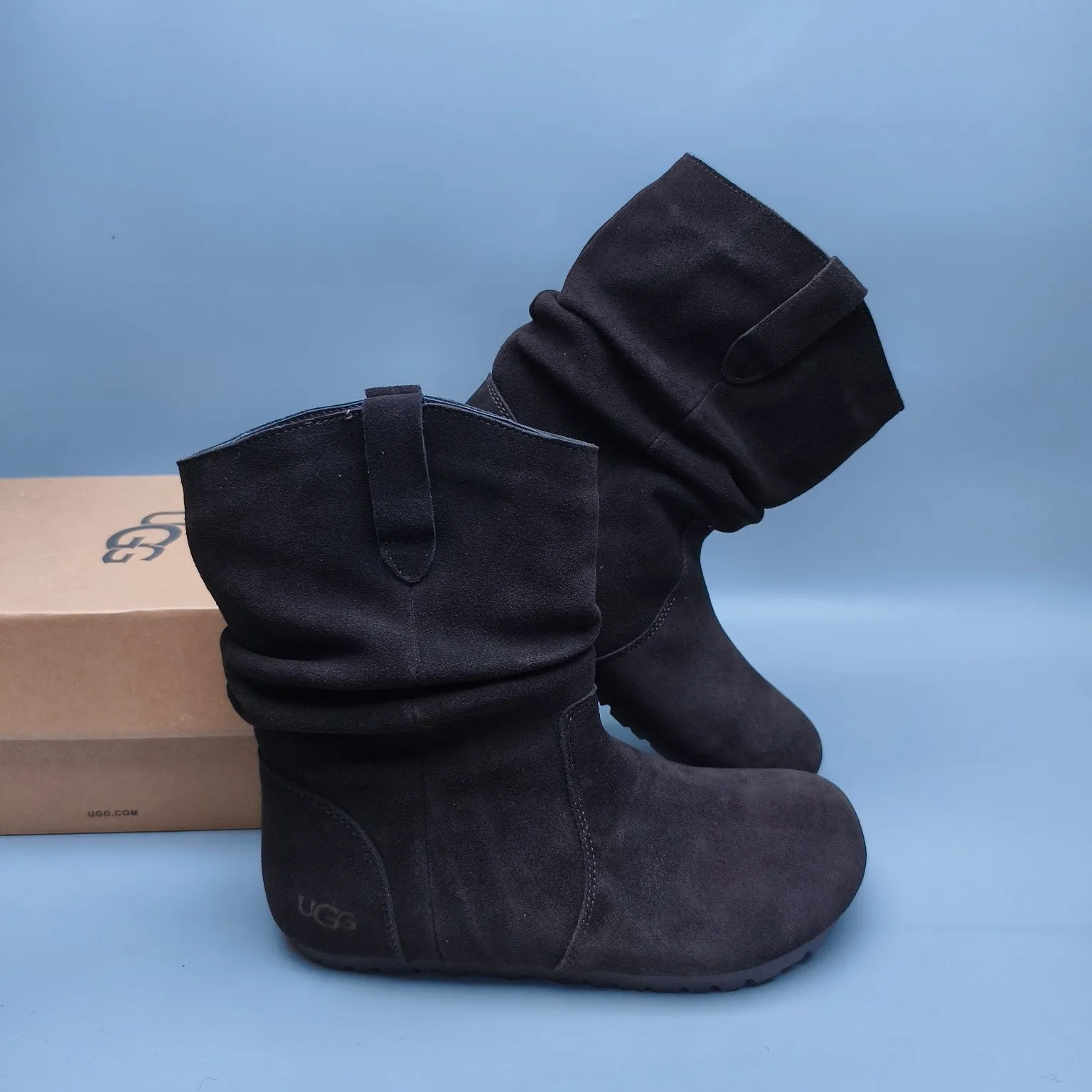 💰600 UGG sheepskin all-in-one snow boots 1618 casual fashion shoes color: maroon chocolate sand black matching size: 35-40